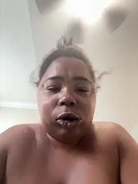 JCCaramelbarbie1 online show from 12/21/25, 08:49