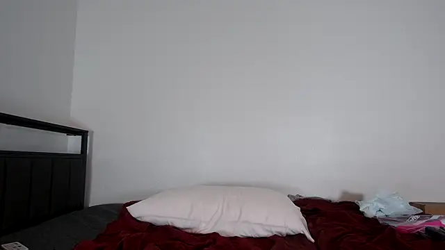 QueenLolaX online show from 02/19/26, 04:41