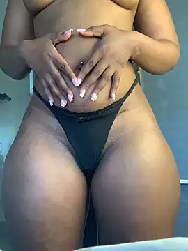 Snapshot of Africanbootie chatting on 03/13/25, 04:12 Africanbootie online show from 03/13/25, 04:12