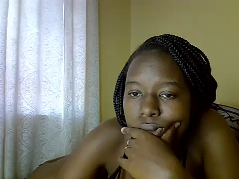Snapshot of Oliviia_ chatting on 01/07/25, 12:20 Oliviia  online show from 01/07/25, 12:20
