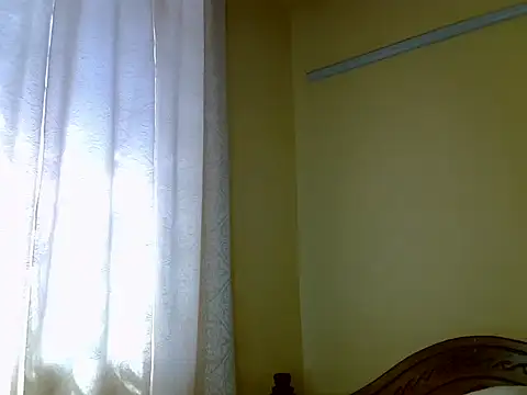 Snapshot of Oliviia_ chatting on 01/08/25, 08:27 Oliviia  online show from 01/08/25, 08:27
