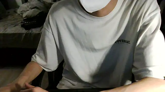 Snapshot of kaikai_0804 chatting on 10/16/25, 07:15 kaikai 0804 online show from 10/16/25, 07:15