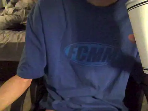 Snapshot of kaikai_0804 chatting on 11/01/25, 03:03 kaikai 0804 online show from 11/01/25, 03:03