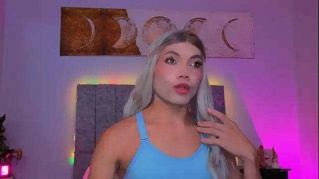 Snapshot of Megan_Do_Santos chatting on 11/30/25, 01:37 Megan Do Santos online show from 11/30/25, 01:37