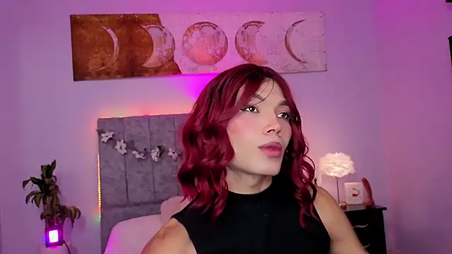 Snapshot of Megan_Do_Santos chatting on 12/22/25, 02:58 Megan Do Santos online show from 12/22/25, 02:58