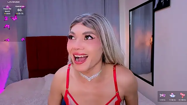 Megan Do Santos online show from 03/12/26, 09:32