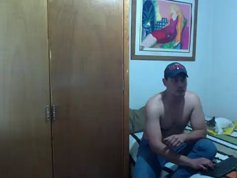 Snapshot of Zordomud0 chatting on 12/16/25, 12:15 Zordomud0 online show from 12/16/25, 12:15