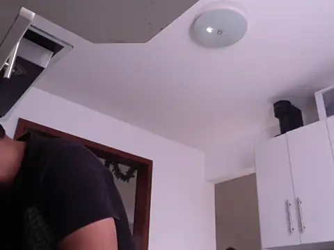 Snapshot of Zordomud0 chatting on 12/18/25, 03:18 Zordomud0 online show from 12/18/25, 03:18