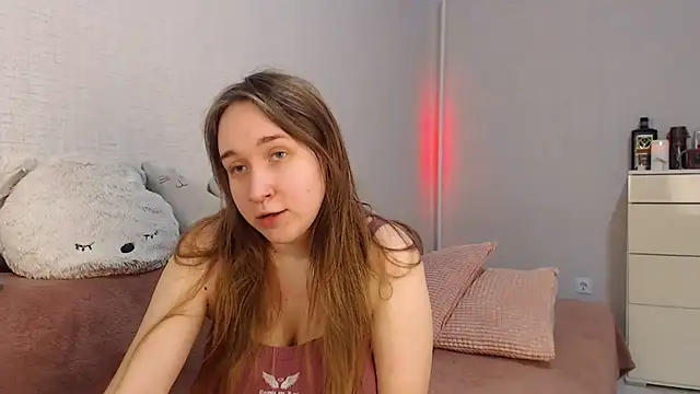 lovely hayley online show from 02/06/25, 09:28