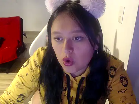 Dahiana Rous online show from 02/04/26, 02:45