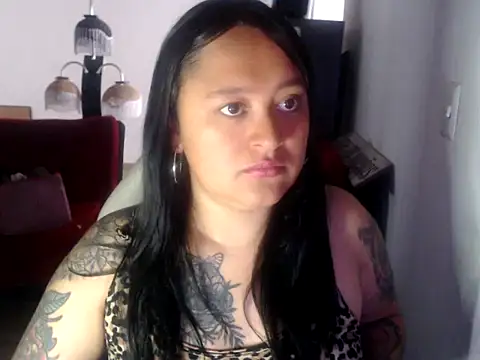 Dahiana Rous online show from 02/10/26, 02:10