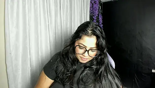 AvrilRizoX online show from 05/01/26, 02:49