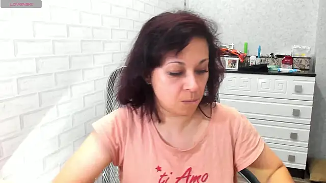 TeasyLana online show from 02/16/26, 05:14