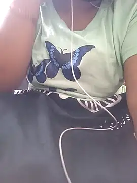 Snapshot of Aishu-tamil09 chatting on 12/09/24, 06:35 Aishu-tamil09 online show from 12/09/24, 06:35