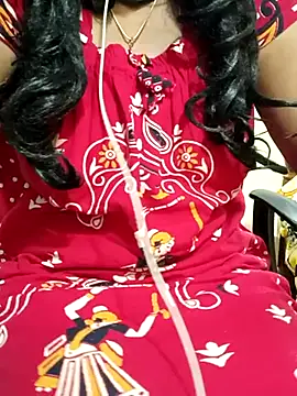 Snapshot of Aishu-tamil09 chatting on 03/02/25, 07:56 Aishu-tamil09 online show from 03/02/25, 07:56