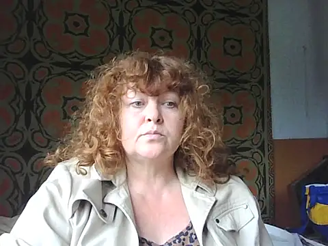 Snapshot of RoseRed69 chatting on 09/12/25, 06:35 RoseRed69 online show from 09/12/25, 06:35