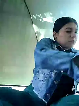 Snapshot of caro_sweett chatting on 12/16/24, 01:00 caro sweett online show from 12/16/24, 01:00