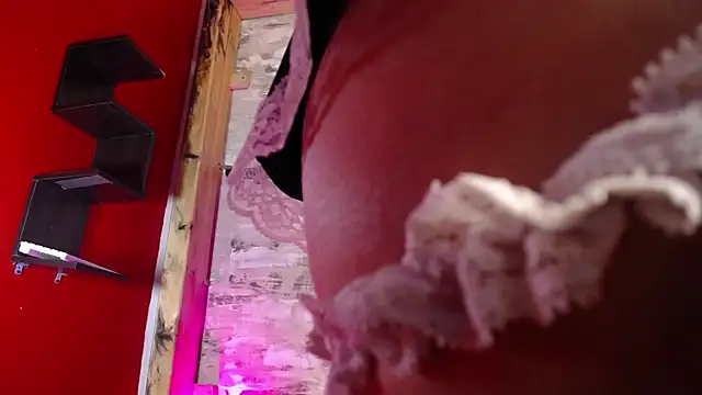 bombom 6 online show from 01/23/25, 11:36