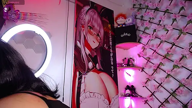 bombom 6 online show from 10/31/25, 05:14