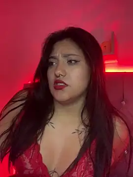 angellique 22 online show from 02/15/25, 11:17