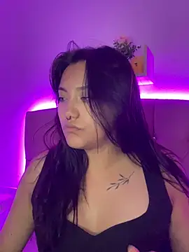 angellique 22 online show from 03/04/25, 11:19