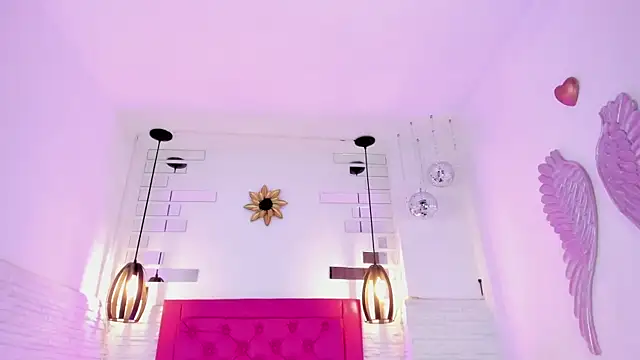 mia six66 online show from 03/02/25, 11:07