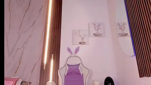 mia six66 online show from 09/12/25, 11:32