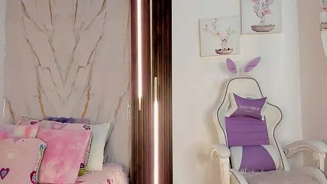 mia six66 online show from 02/10/26, 12:09