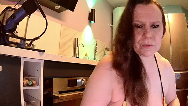 Endrocleia online show from 03/08/25, 07:53