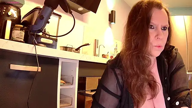 Endrocleia online show from 03/28/26, 02:11