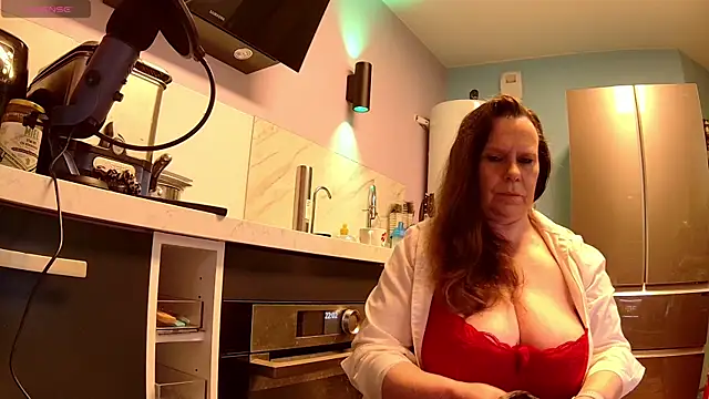 Endrocleia online show from 04/10/26, 08:02