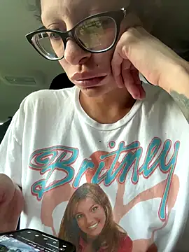 myloveforyouu online show from 09/24/25, 12:30