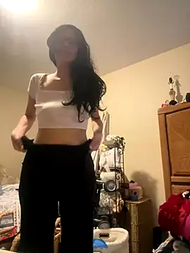 myloveforyouu online show from 10/15/25, 12:38