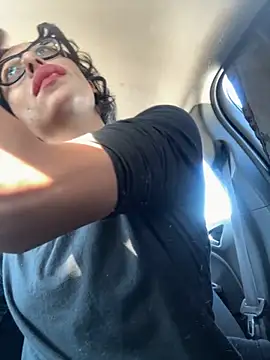 myloveforyouu online show from 11/02/25, 04:42