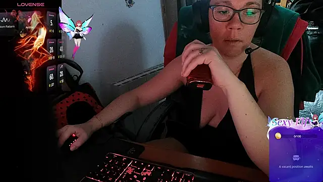 lili-hot-77 online show from 02/12/25, 08:27