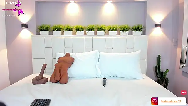 HelenaRoos online show from 12/21/25, 05:20