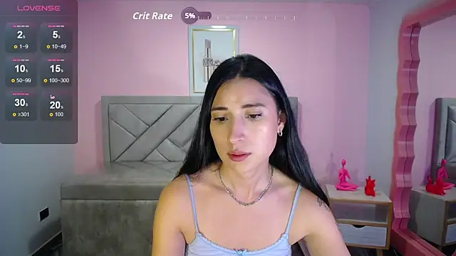 lizzyluk ch online show from 11/13/25, 10:19