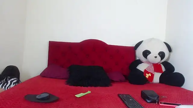 Luluu 08 online show from 02/06/25, 02:04