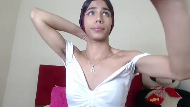 Luluu 08 online show from 02/11/25, 11:12