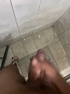 Snapshot of gomespauz chatting on 01/07/25, 12:24 gomespauz online show from 01/07/25, 12:24