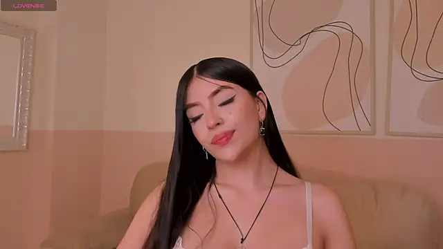 ValeriaRiveraX online show from 12/14/24, 06:46