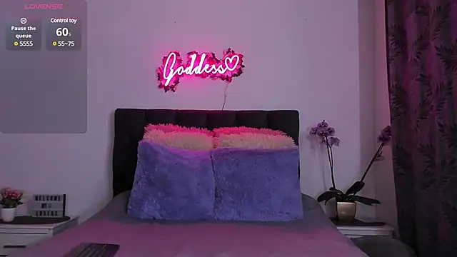 Snapshot of Agata_goddess chatting on 12/28/24, 11:16 Agata goddess online show from 12/28/24, 11:16