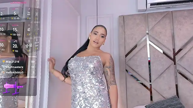 Salome Diaz  online show from 03/24/26, 04:12