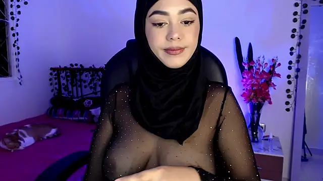 azzahara069 online show from 05/17/26, 02:20