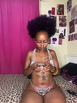 naughtybitches5 online show from 01/14/26, 03:56