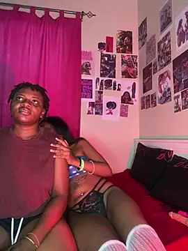 naughtybitches5 online show from 03/05/26, 03:57