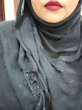 Snapshot of Indian-Nazia chatting on 07/12/26, 05:59 Indian-Nazia online show from 07/12/26, 05:59
