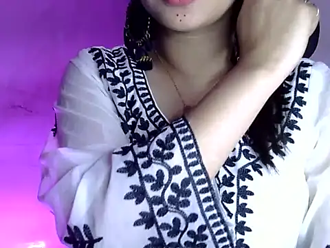 akshara thakur9 online show from 03/01/26, 07:16