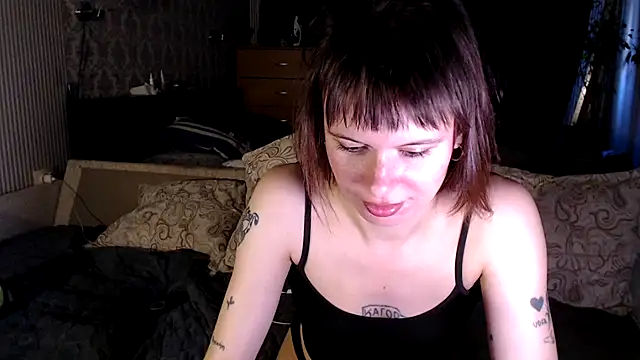 Snapshot of Vienaxtexasxparis chatting on 09/11/25, 10:04 Vienaxtexasxparis online show from 09/11/25, 10:04