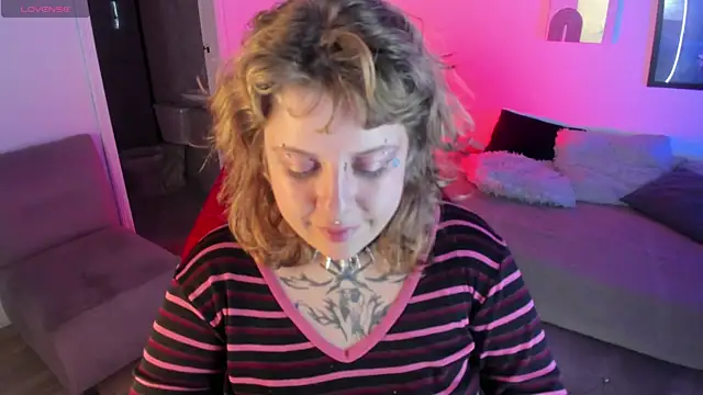 Sabrina scarlett online show from 10/17/25, 04:59